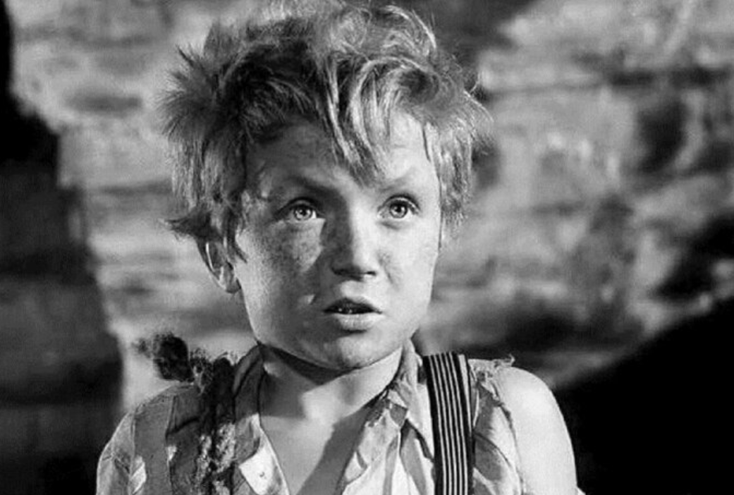 Сергей Тихонов и не мечтал о карьере артиста