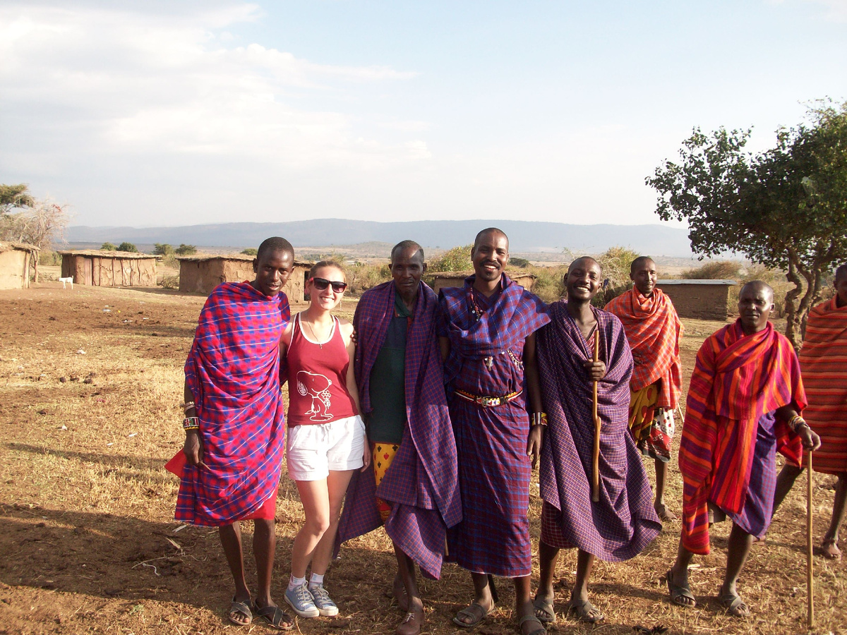 Тогда еще не МятНые кеды в гостях у масаи в Кении