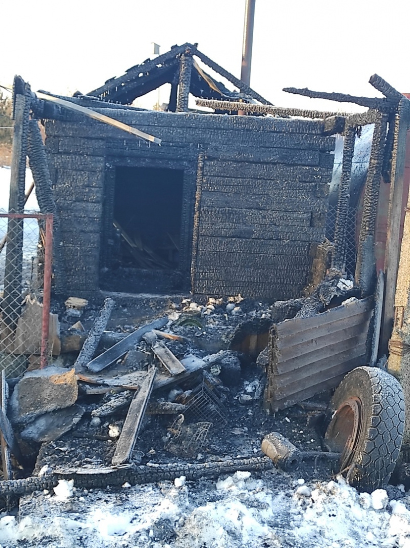    Опубликованы фото пожара в частной бане в КарелииОПС по Медвежьегорскому району