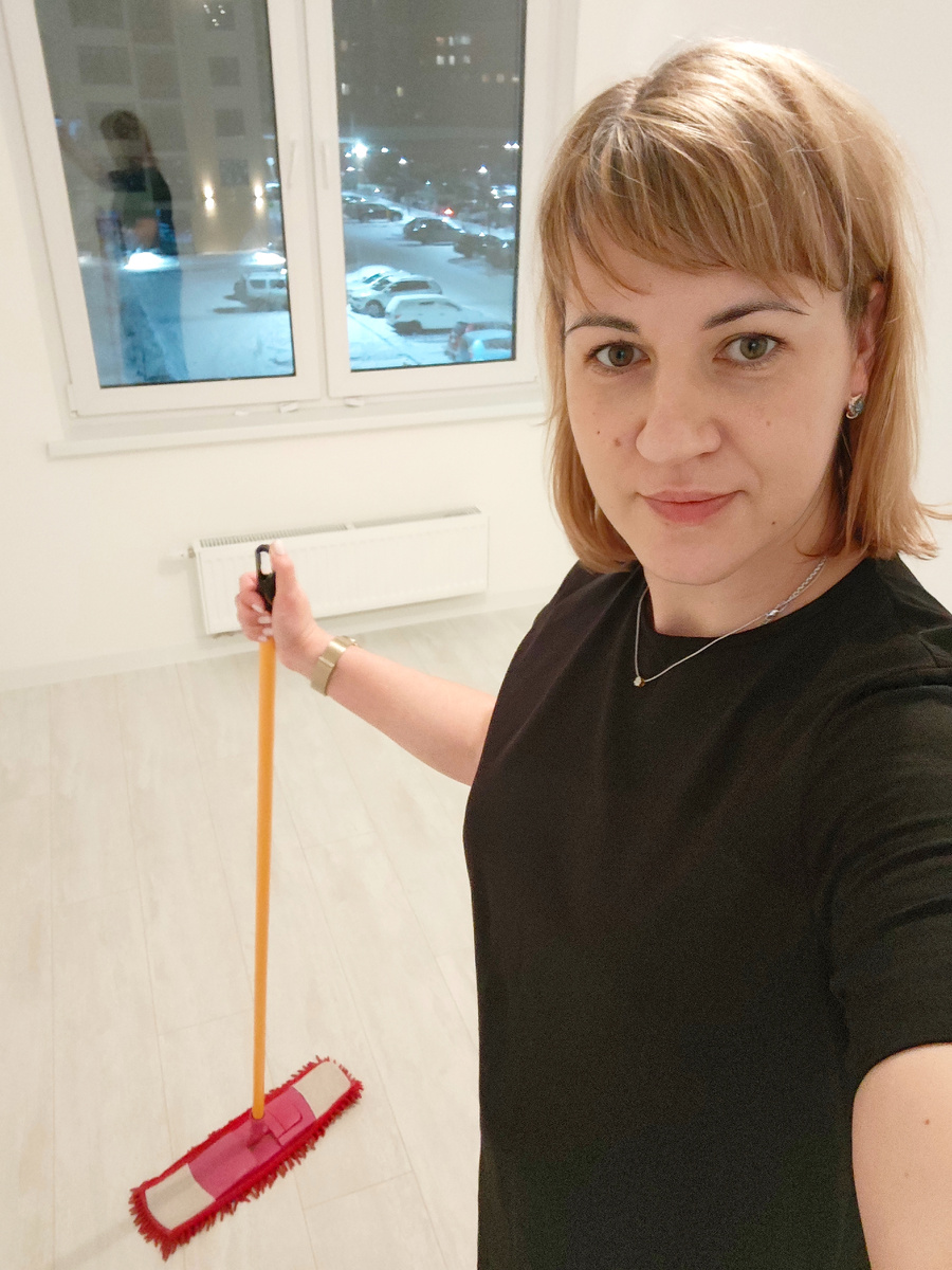 Отмываю полы, после ремонта