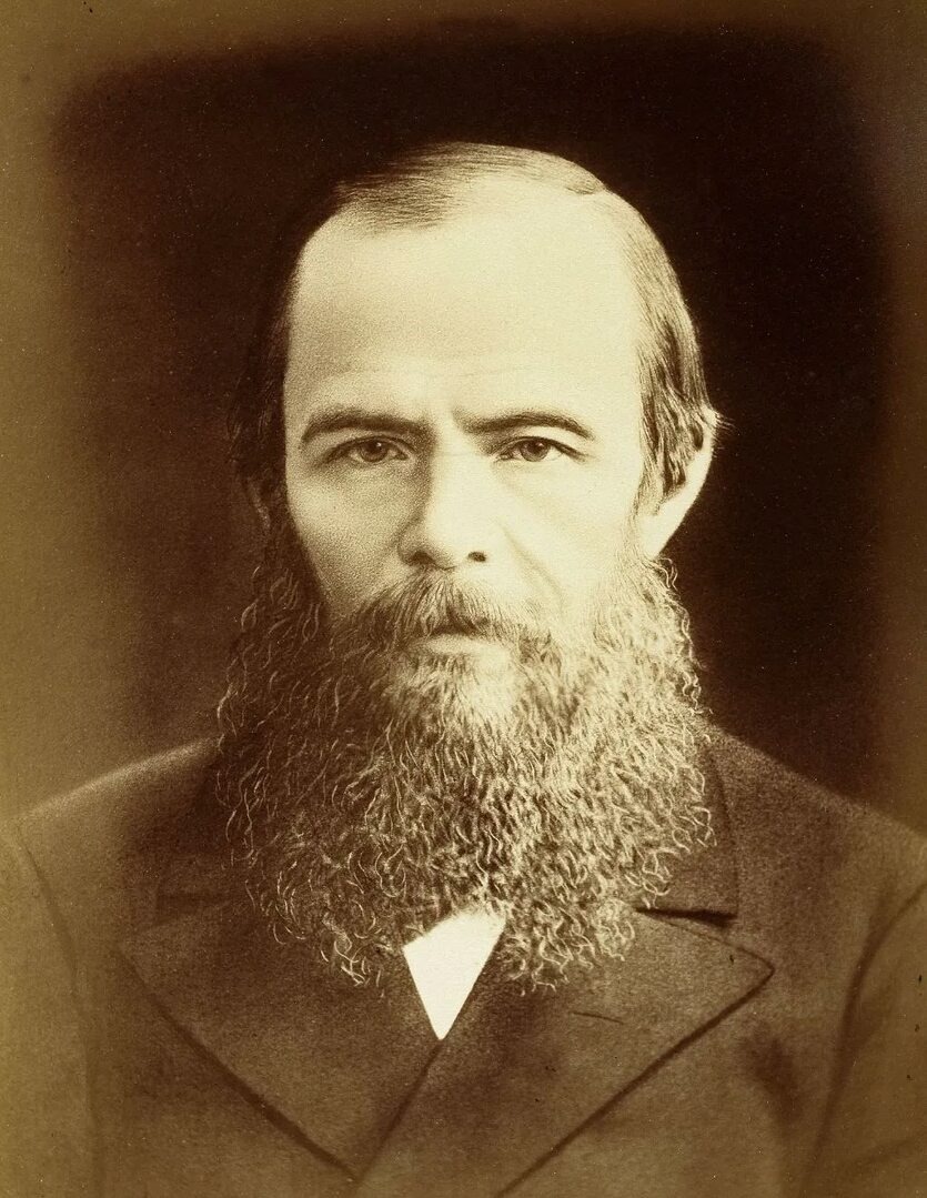 «Он был худенький, маленький, белокурый, с болезненным цветом лица; небольшие серые глаза его как-то тревожно переходили с предмета на предмет, а бледные губы нервно передергивались.» — из воспоминаний Авдотьи Панаевой.