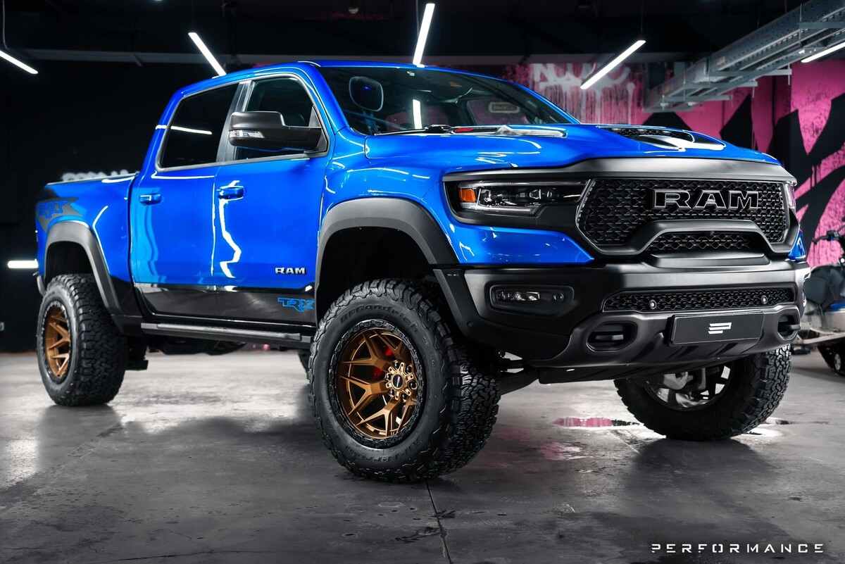 RAM 1500 TRX полная оклейка в антигравийную пленку Spectroll