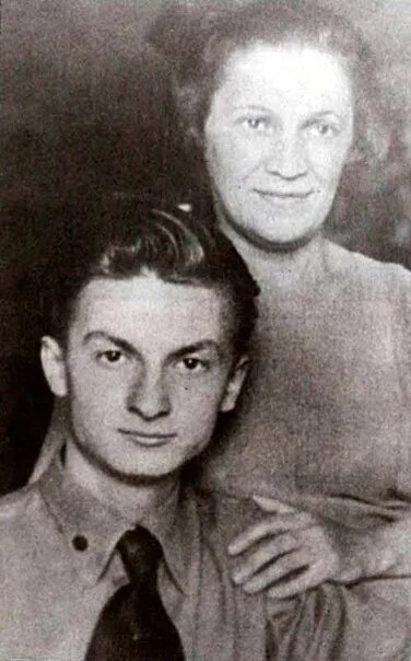 Георгий Вицин с мамой
