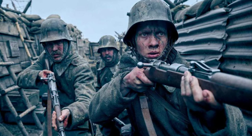 Германская империя, 1917 год. Полные патриотического задора 19-летний Пауль Боймер и его одноклассники решают стать добровольцами на фронте, где они столкнутся с ужасами Первой мировой войны.

