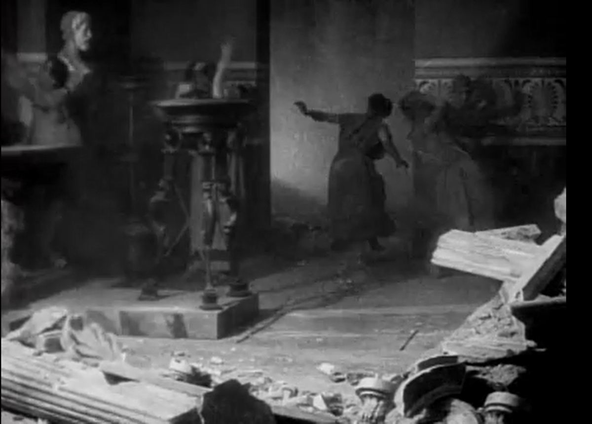 Кадр из фильма "Кабирия", ВКонтакте