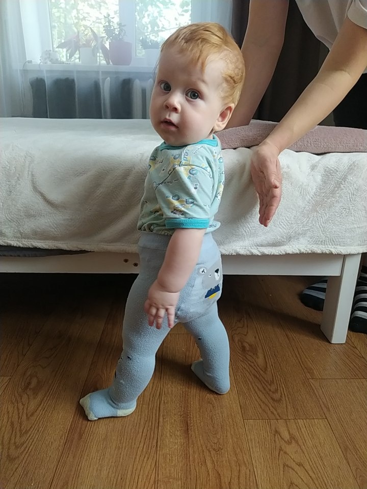 У Мишки свой марафон, шаги наматывает )