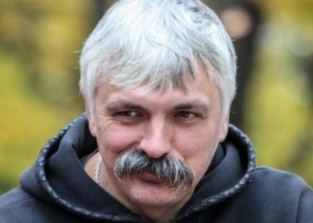    Националист Корчинский внезапно назвал Зеленского главным лидером планеты. Троллинг или торговля?