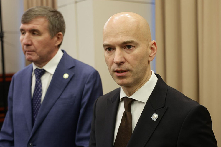    По итогам года, турпоток в республику достигнет 4,4 млн человек, что на 5% больше, чем в прошлом году, рассказал глава ведомства Сергей Иванов.   
Фото: Андрей Титов