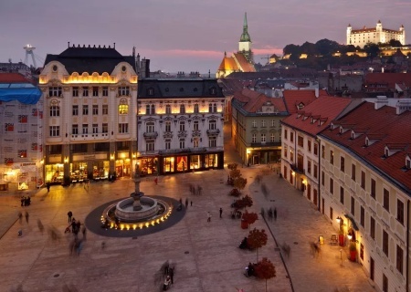    Фицо: словацкая оппозиция «готовится к Майдану»