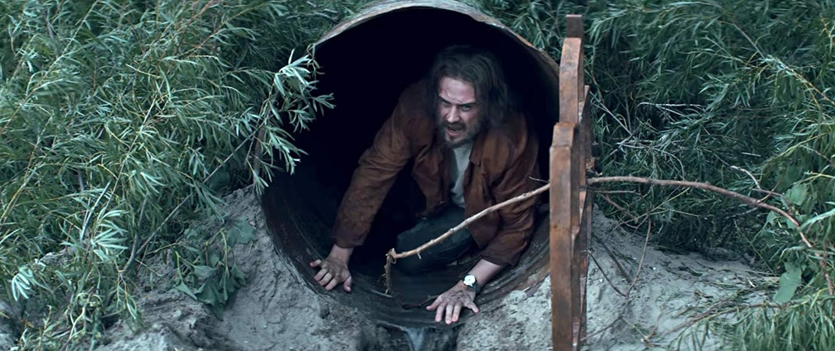 Пролистните изображение, чтобы увидеть следующий кадр из фильма «В тени Луны» (2019)