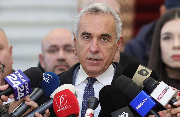    Кандидат в президенты Румынии Кэлин Джорджеску.Inquam Photos/Octav Ganea/Reuters