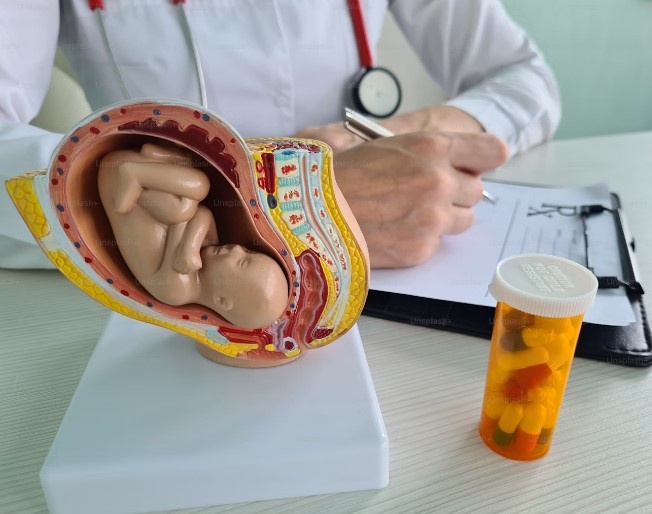 83% экспертов по фертильности в Великобритании, Австралии и Новой Зеландии предлагают или рекомендуют скретчинг эндометрия в цикле перед переносом