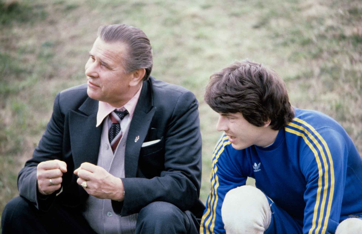    Лев Яшин и Ринат Дасаев перед чемпионатом мира-82 в Испании / Фото: Юрий Сомов / РИА Новости