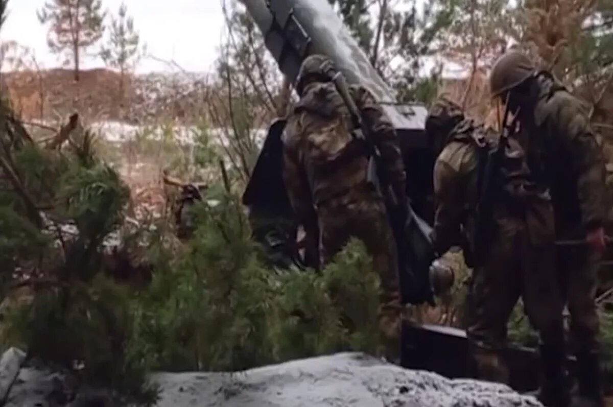    Бойцы «Запад-Ахмат» через дроны обнаружили и уничтожили укрытия противника