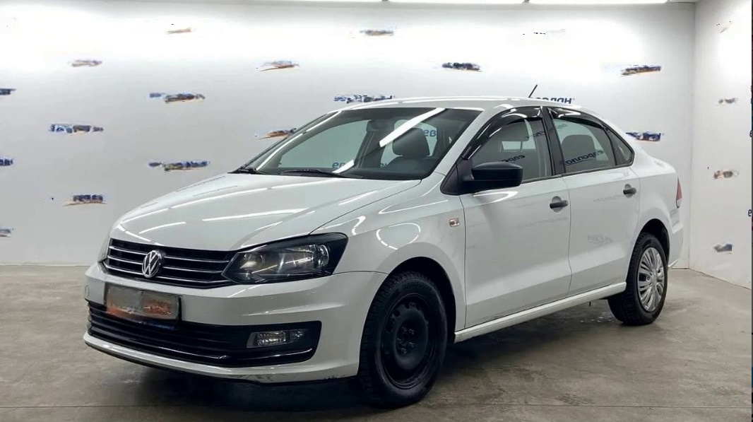 Фоольксваген Поло пользовался большой популярностью у таксистов, что говорит о надёжности, экономичности и хорошей остаточной стоимости автомобиля