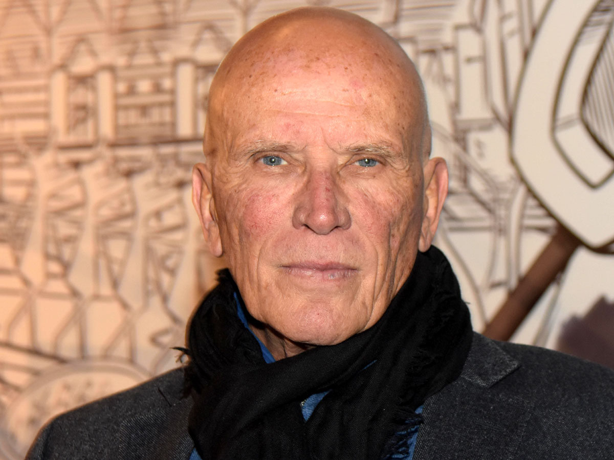 Питер Уэллер