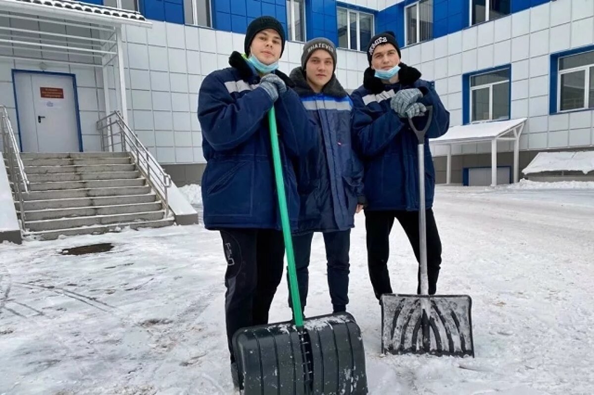    Если религия не позволяет, служить придётся дольше, но не на плацу.