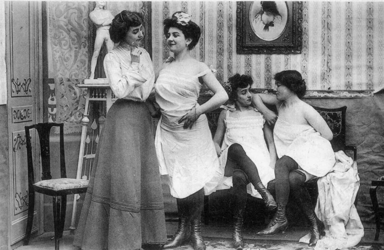 Публичный дом России 19 века