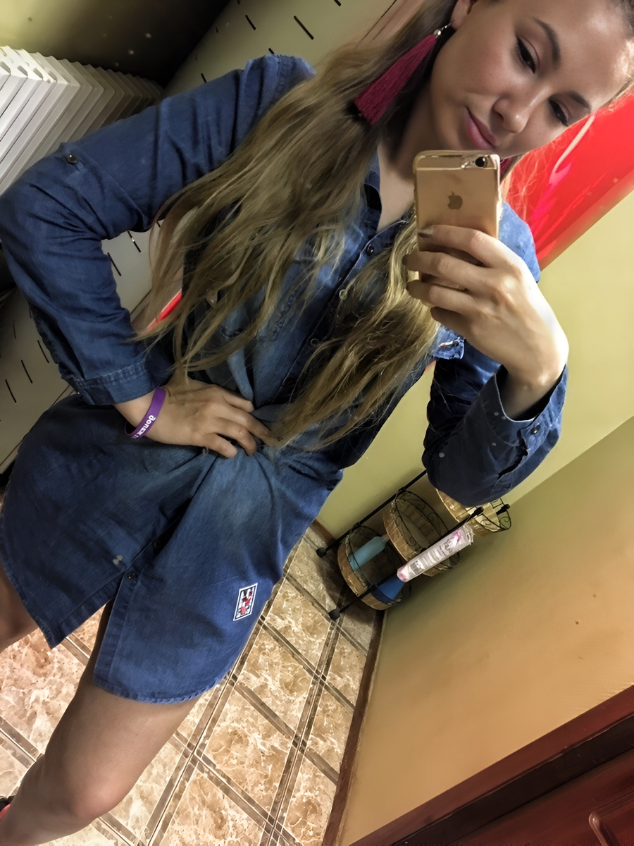 Здесь я очень хочу похудеть, хотя все вокруг говорят, что не надо. 