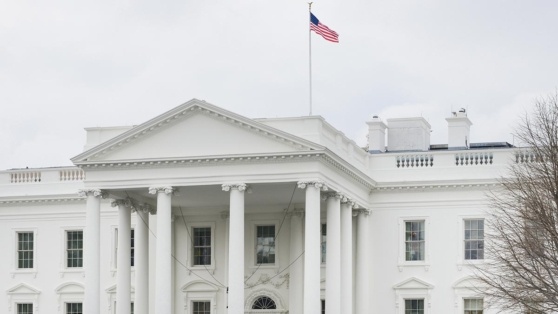    В администрации президента США заявили о начале задержаний нелегальных мигрантов по всей стране Егор Гордеев