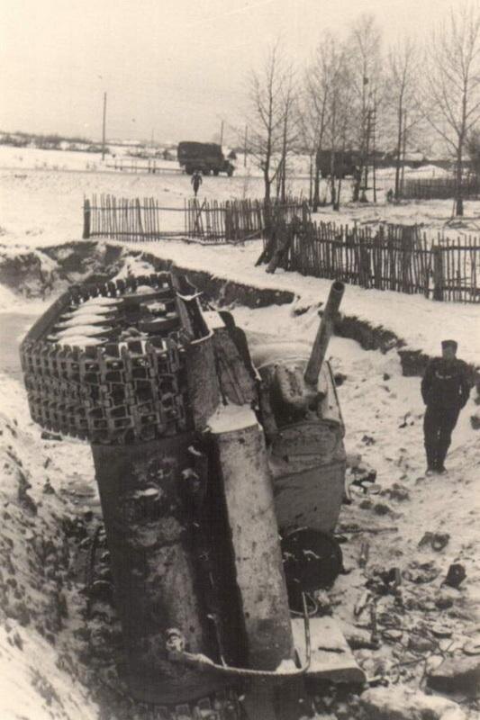 Танк КВ-1 производства ЧКЗ выпуска ноября - декабря 1941 года