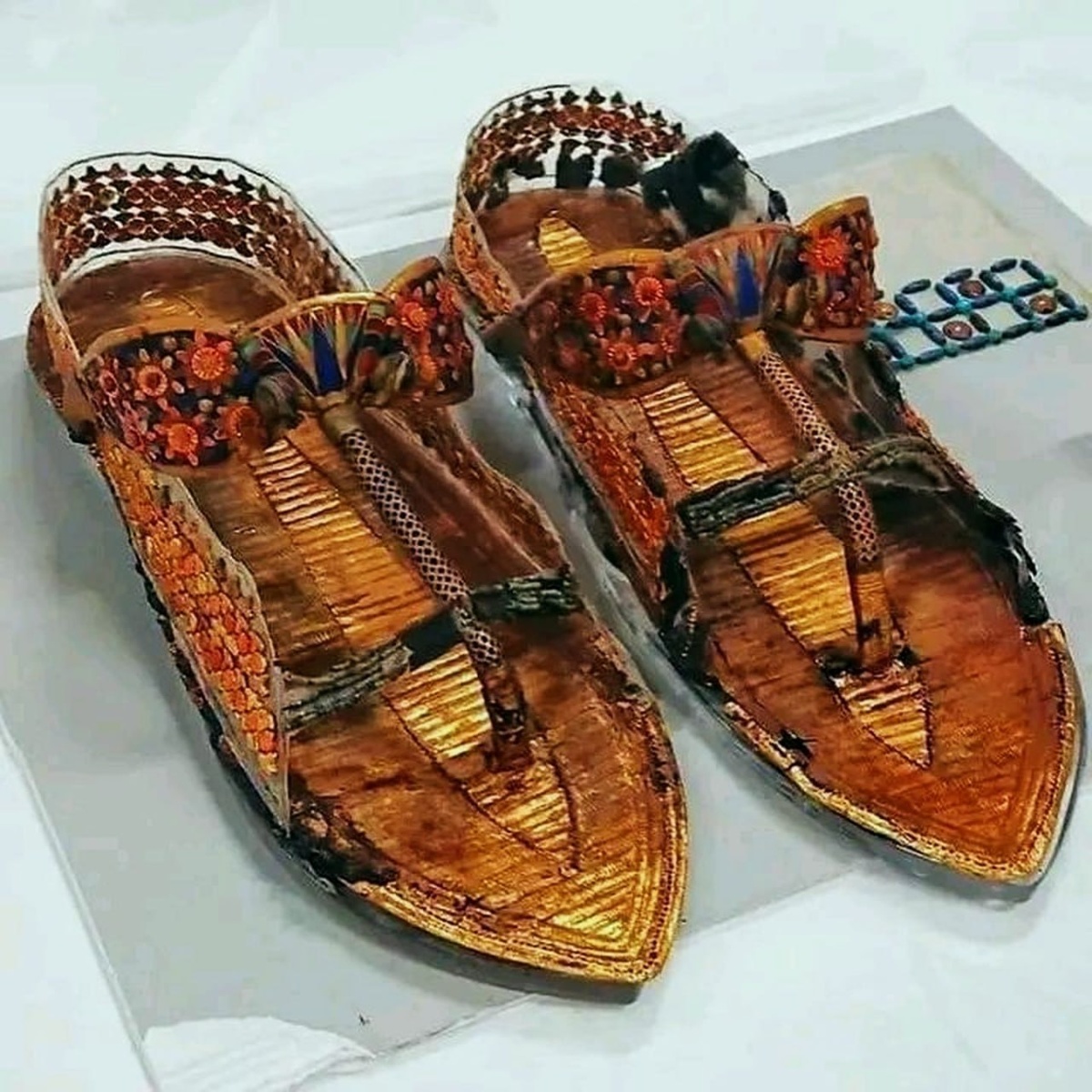 Сандалии Тутанхамона