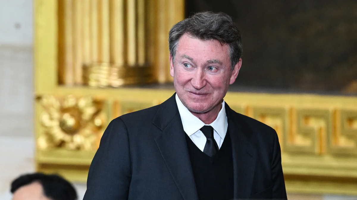 Уэйн Гретцки (Фото Saul Loeb-Pool / Getty Images)