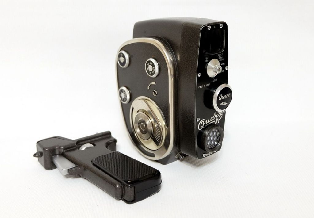 Кинокамера "Квар-2М"