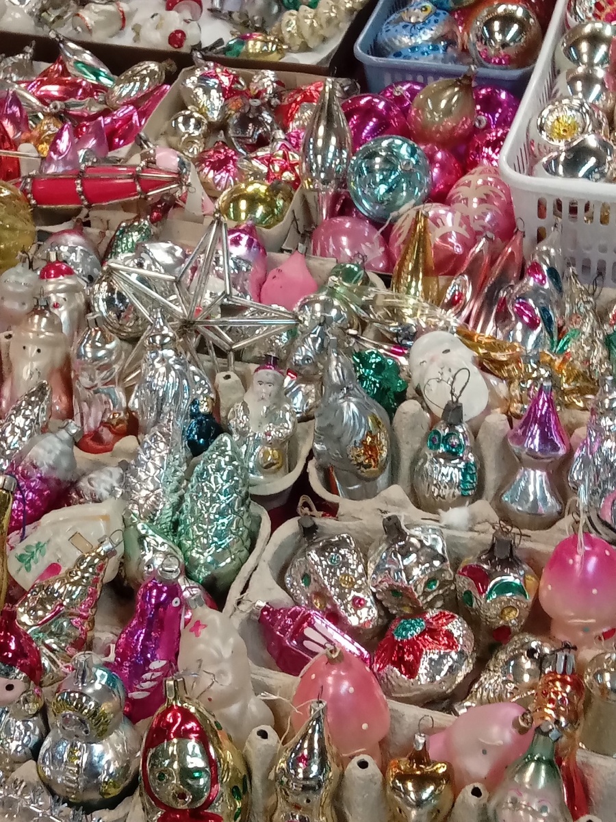 Мосвинтаж (на Зубовском бульваре, Музей Москвы) декабрь 2024. Фото автора статьи. 