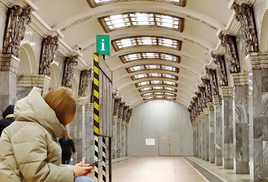 Станция метро «Кировский завод» скоро станет пересадочной./ФОТО Дмитрия СОКОЛОВА