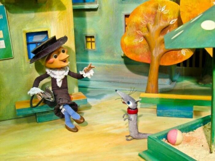 Старуха Шапокляк в мультфильме. / Фото: www.film.ru