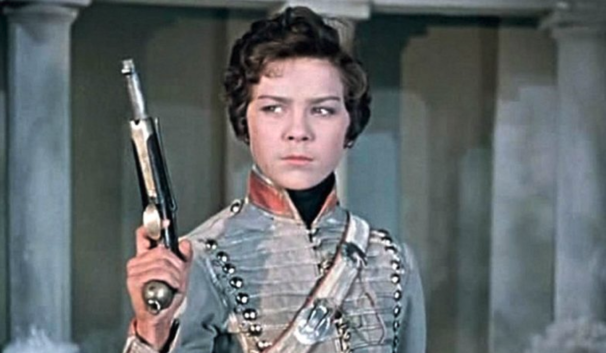    Лариса Голубкина. Кадр из фильма "Гусарская баллада"