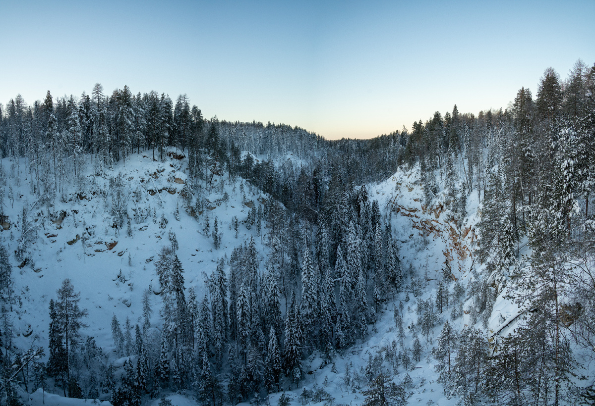 карстовый провал