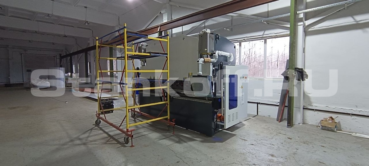  Гидравлический листогибочный 6-осевой пресс KRRASS PBS 175/3200 6 axis

