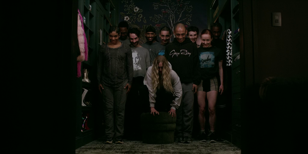 Кадр из фильма "Улыбка 2" (2024)