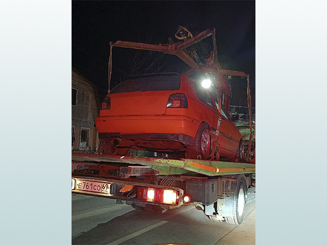 Рано за руль! В Твери остановили 17-летнего водителя