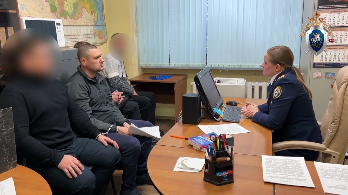     Следователи раскрыли еще один эпизод в деле экс-начальника Госавтоинспекции Красноярского края Андрея Сиротинина