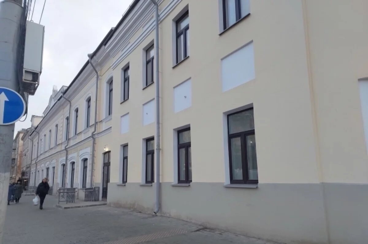    Обещанного три года ждут?