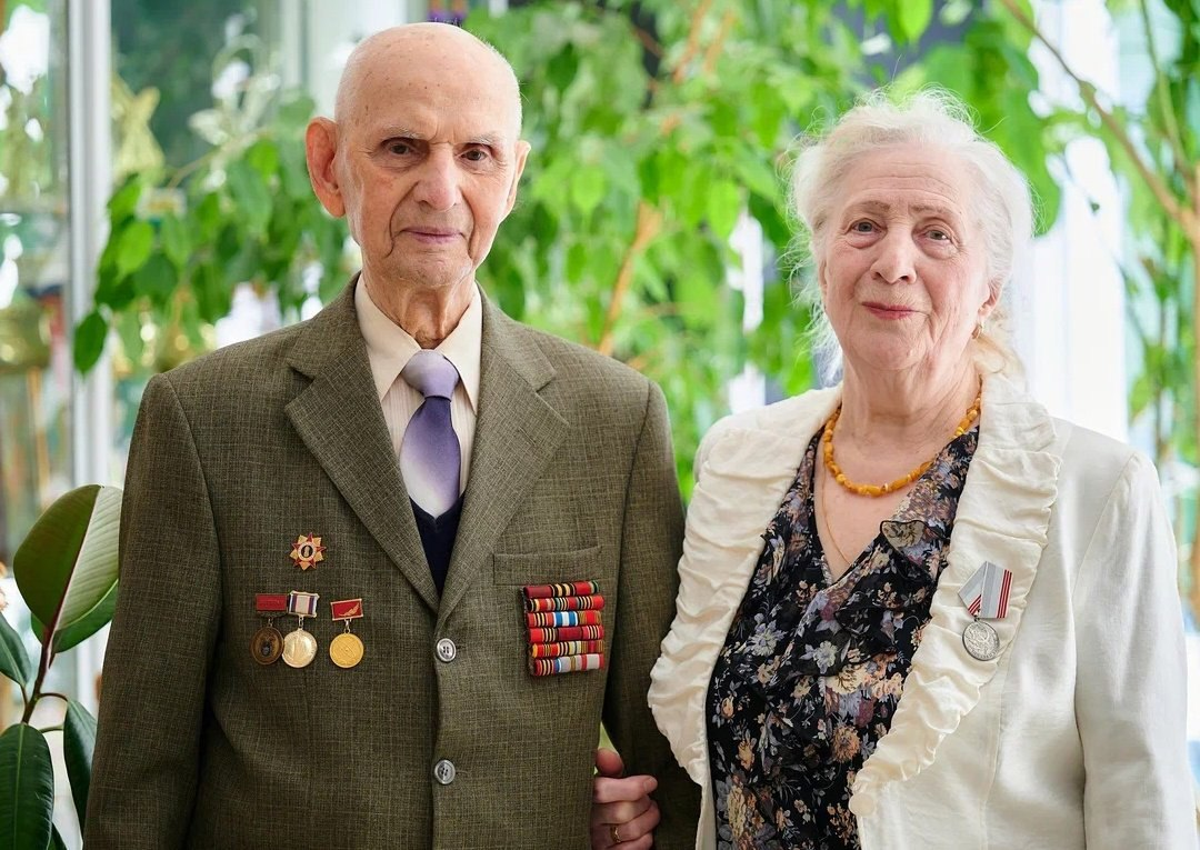 Георгий Иванович и Софья Васильевна Абакумовы