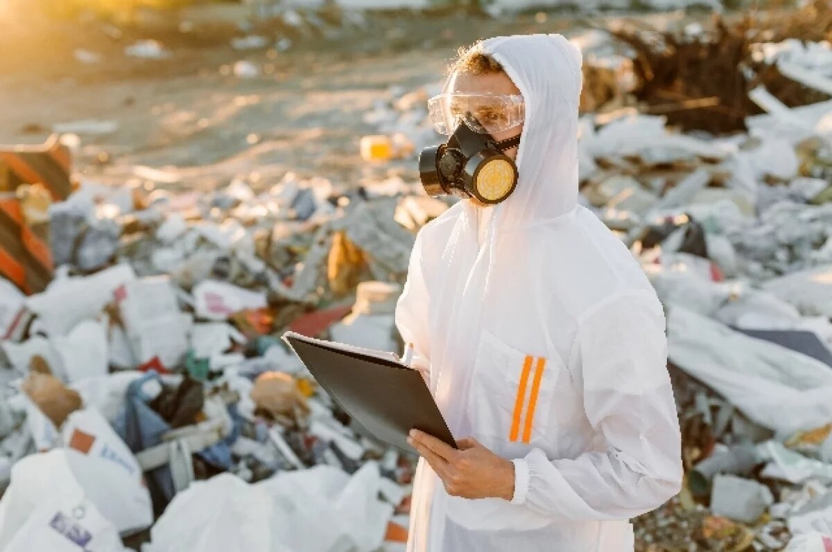    Видео со свалкой тухлой рыбы в Карелии опубликовали в соцсети