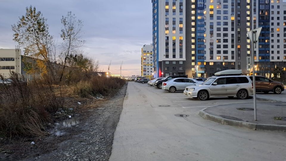    Район, где планируют построить новую дорогу по улице Багряной. Источник: "Толк"