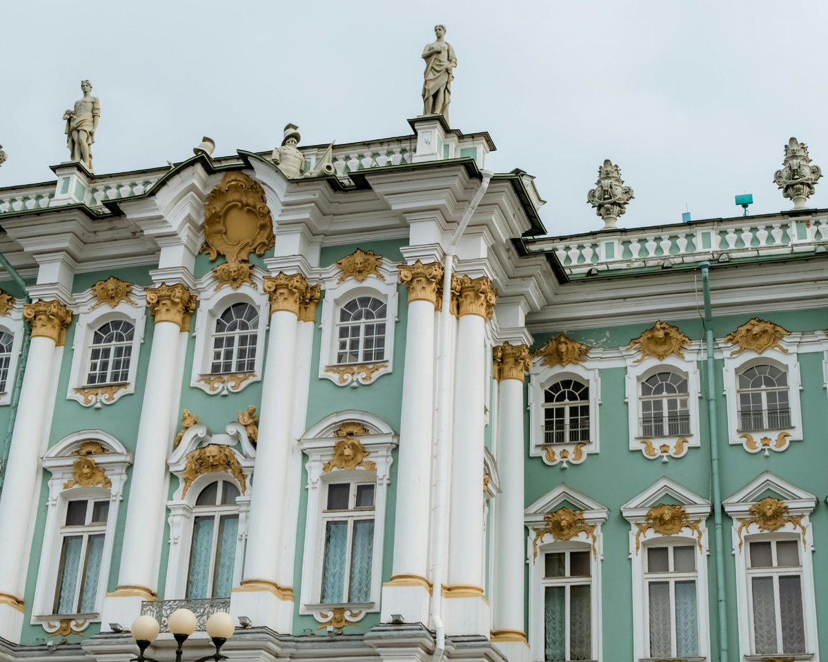 Зимний дворец на Дворцовой площади. Источник: pexels.com