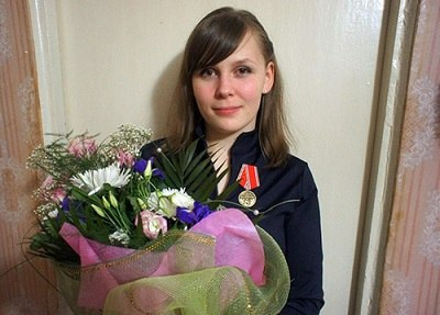 Молодая мама спасла от гибели соседа-инвалида