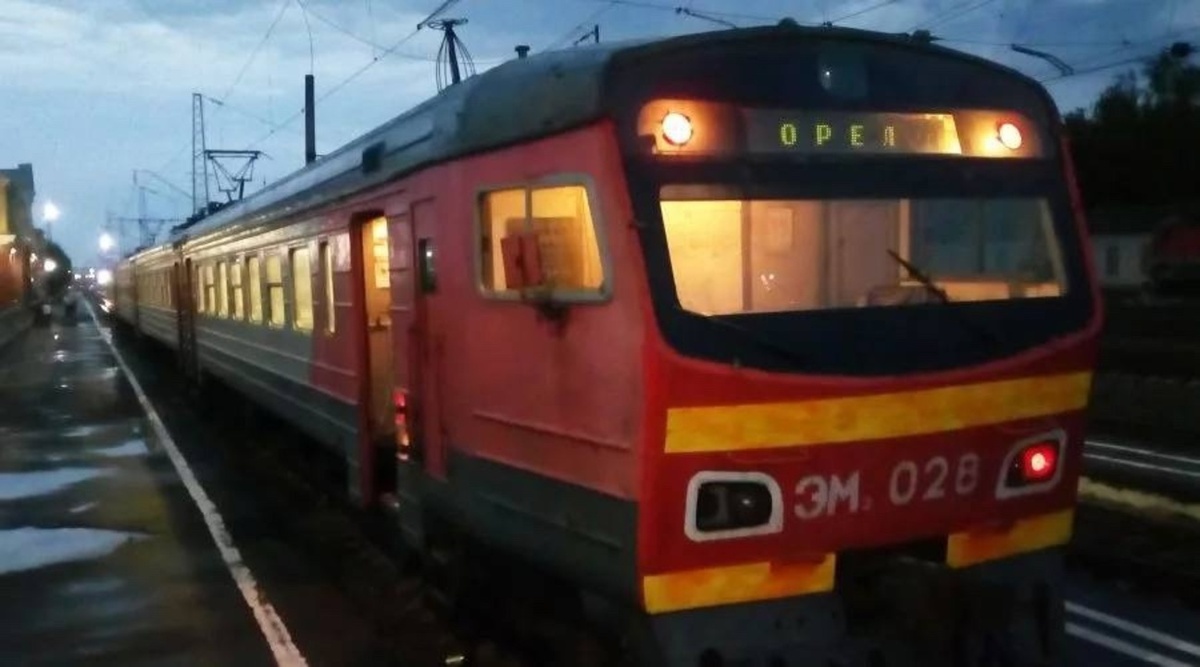    Врио губернатора Курской области сообщил, что электричка «Железногорск-Орел» возвращается на линию