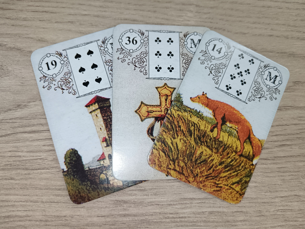 Башня Крест и Лиса