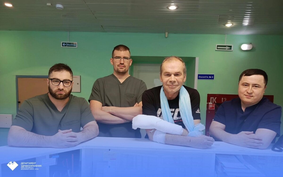    Врачи из Когалыма восстановили сухожилия четырех пальцев и спасти руку травмированого пациента