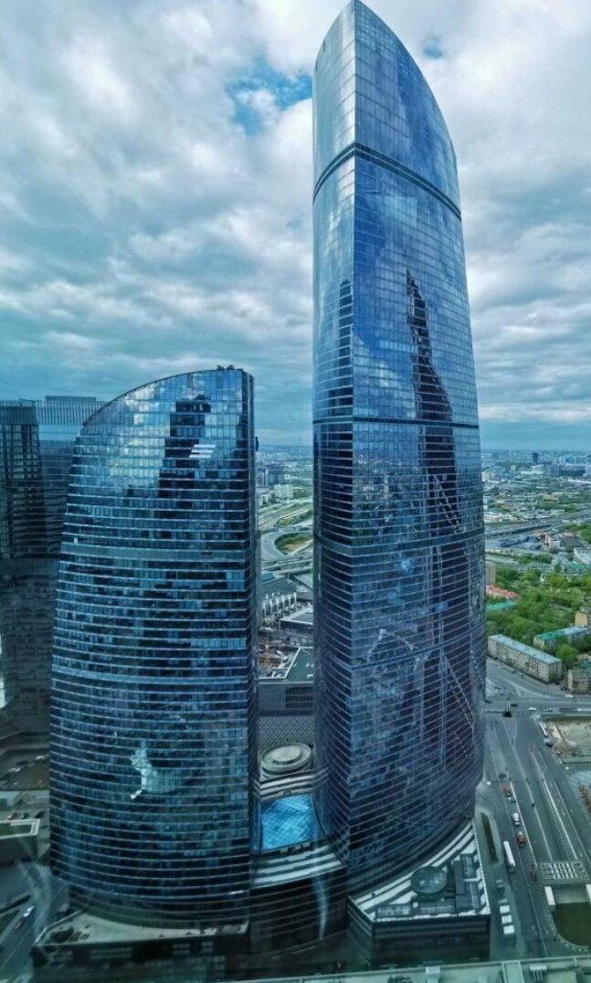 #ТЕМНАЯ_БАШНЯ_ФЕДЕРАЦИЯ_МОСКВА_СИТИ