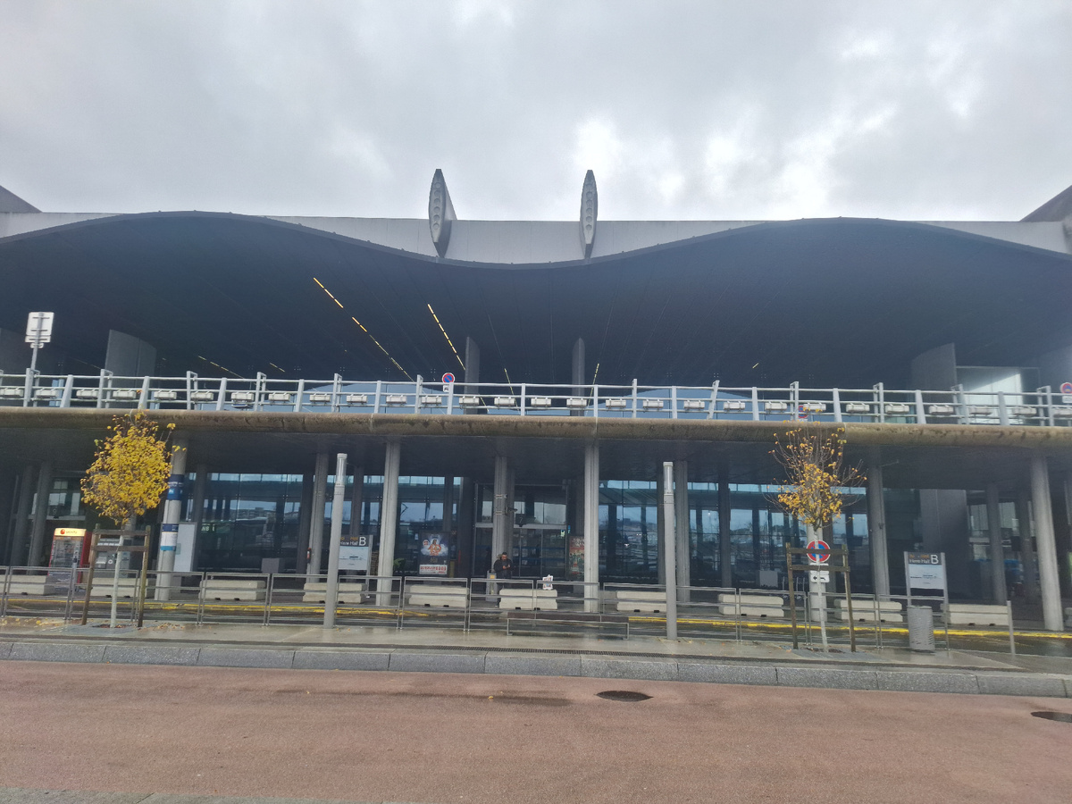 аэропорт в Бордо. Очень маленький
