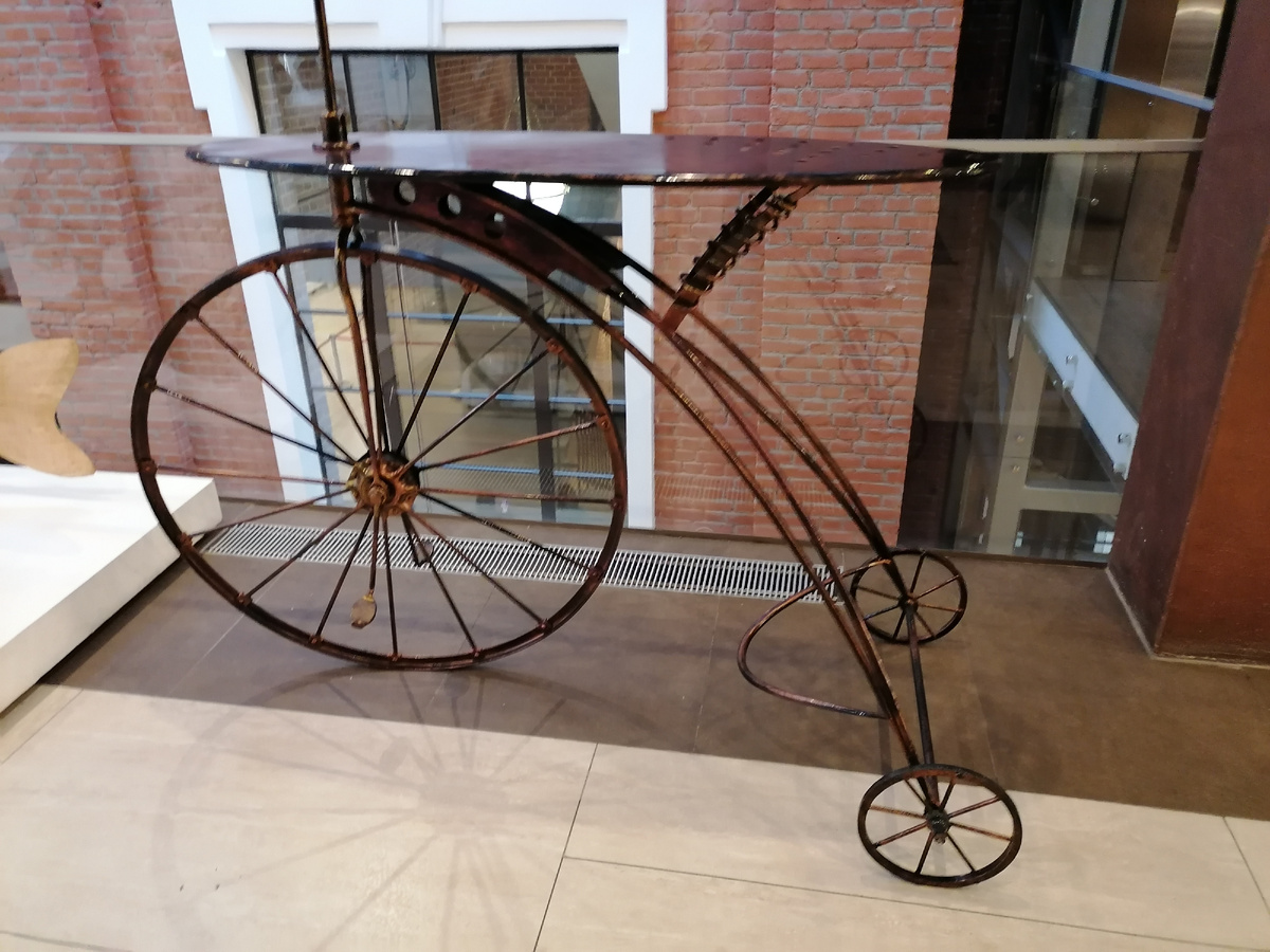 Симпатичный арт объект. Фото автора