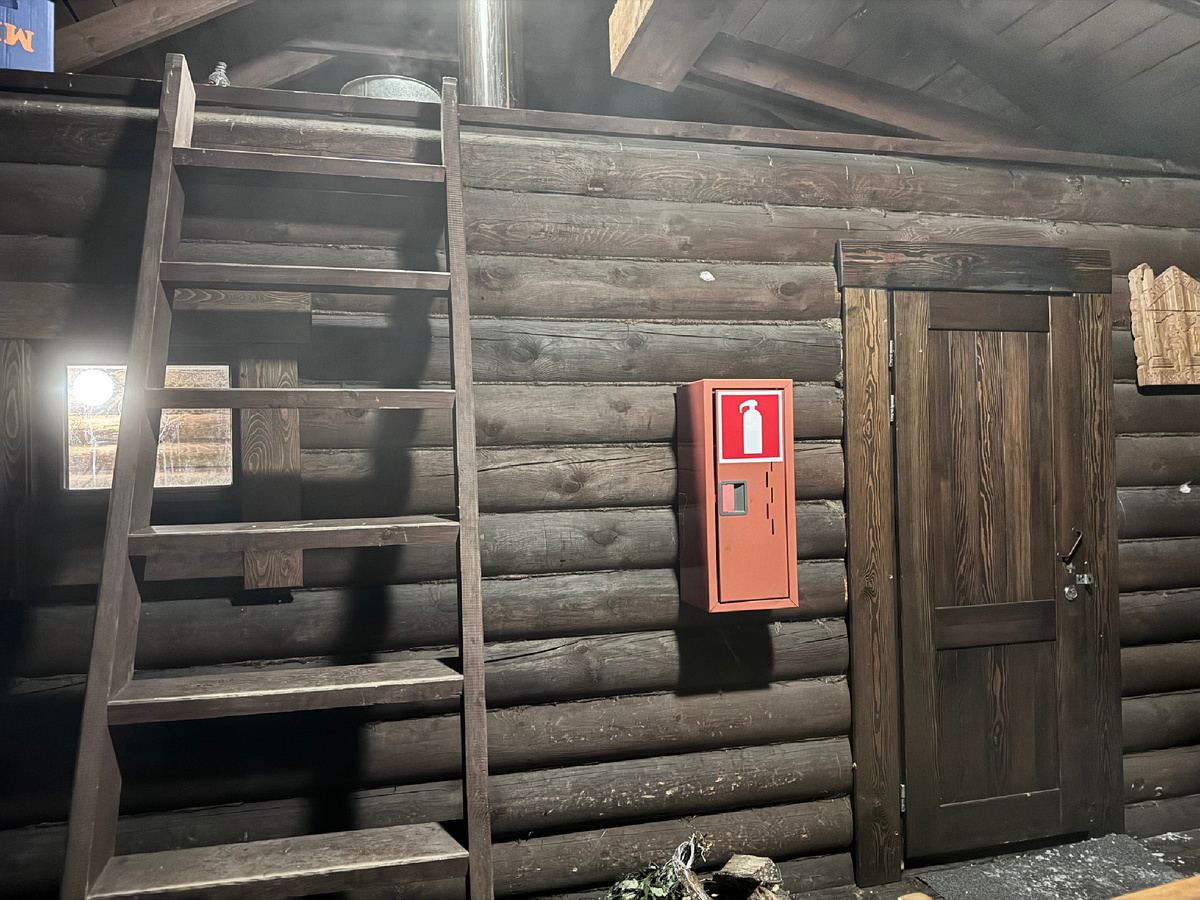 Около входа 